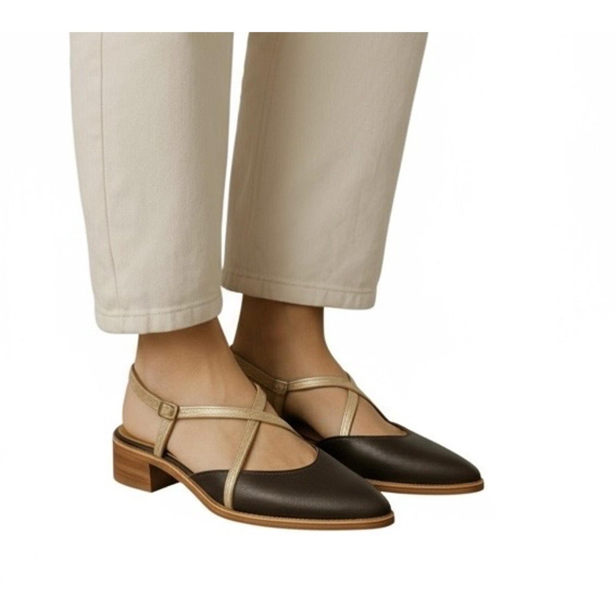 Puntilla Dominga Chocolate-dorado